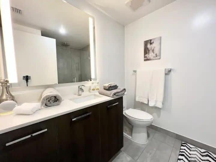 2Br, 2 Baths Lux Downtown Apt Heart Of Austin With Amazing Views, Pool, & Gym Exterior foto